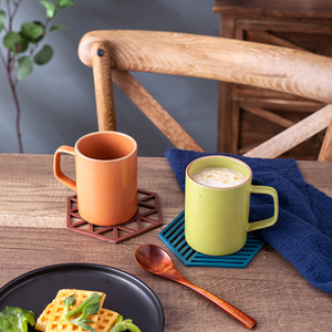 Mug en porcelaine rétro minimaliste avec glaçure de four, résistant aux hautes températures, compatible lave-vaisselle et micro-ondes, réutilisable, certifié BSCI, idéal comme cadeau d'affaires - Product Image 3