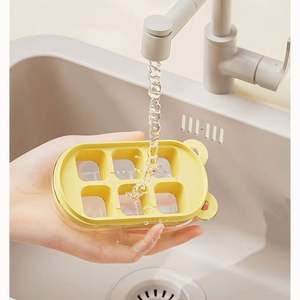 Bandeja de cubitos de hielo cuadrada fácil de desmontar, molde de helado para herramientas de cocina domésticas, cubitos de hielo de silicona con tapa de oso desmontable - Product Image 4