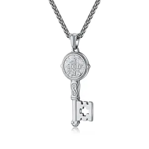 Heiliger Benedikt Exorzitist Edelstahl Schlüssel Halskette Persönlichkeit Titan Stahl Anhänger Pullover-Kette für Mann