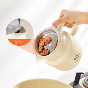 Pot à huile en céramique <span class=keywords><strong>Metka</strong></span> 1500 ml avec filtre en acier inoxydable 304, poignée confortable, compatible lave-vaisselle et micro-ondes - Product Image 3