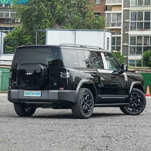 Véhicule d'<span class=keywords><strong>occasion</strong></span> très demandé BYD Titanium 7 Modèle 2025 190KM Quatre roues motrices Hybride rechargeable Conduite à gauche Cuir SUV intermédiaire/grand de couleur foncée - Product Image 4