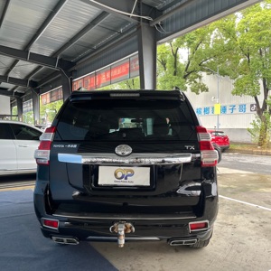 <span class=keywords><strong>Voiture</strong></span> d'<span class=keywords><strong>occasion</strong></span> chinoise 2016 pour Toyota Prado SUV de luxe <span class=keywords><strong>7</strong></span> <span class=keywords><strong>places</strong></span>, intérieur haut de gamme, confort optimal, haute sécurité, prête pour les voyages en famille et les aventures tout-terrain, transmission automatique - Product Image 3