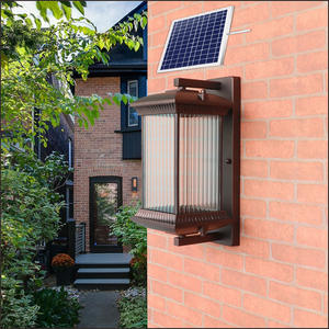 โคมไฟติดผนังแบบหลอดไส้สไตล์จีน กระจกบอโรซิลิเกต กระจายแสง ใช้พลังงานแสงอาทิตย์ กันน้ำ IP65 สำหรับภายนอกบ้าน/ถนน - Product Image 2