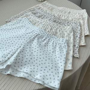 <span class=keywords><strong>Pantalones</strong></span> <span class=keywords><strong>cortos</strong></span> de pijama con estampado Floral de cintura alta para <span class=keywords><strong>mujer</strong></span>, <span class=keywords><strong>pantalones</strong></span> de chándal de tres cuartos, <span class=keywords><strong>pantalones</strong></span> <span class=keywords><strong>cortos</strong></span> holgados informales para el hogar para <span class=keywords><strong>mujer</strong></span> - Product Image 2