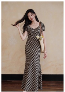 Stile cinese taglio diagonale cotone <span class=keywords><strong>lino</strong></span> a scacchi con scollo a V rosso a coda di pesce <span class=keywords><strong>abito</strong></span> lungo fino a terra per le donne naturale vita tinta tinta - Product Image 6