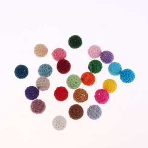 Chine boules de feutre de laine à la main en gros en bois crochet perles <span class=keywords><strong>coton</strong></span> perles en bois - Product Image 3