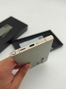 Smartphone Samsung <span class=keywords><strong>Galaxy</strong></span> S24 Ultra <span class=keywords><strong>5G</strong></span> 256GB con CPU Octa-Core e LTE, in lingua tedesca - Product Image 4