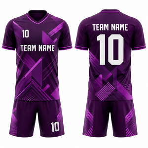 Ensemble de maillots et shorts d'entraînement et de match de football personnalisés, fabrication de vêtements d'équipe modernes, styles multicolores - Product Image 3