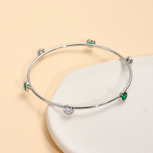 Brazalete Elegante de Acero Inoxidable para Mujer con Circonitas, Joyería de Alta Gama, Hecho en China, Guatemala - Product Image 5