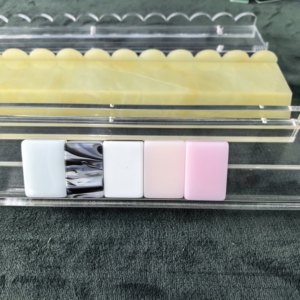 Supports de Mahjong en Acrylique avec Poussoirs Magnétiques pour Jeu de Mahjong, 20 Pouces, Porte-Tuiles Transparent Effet Écaille de Tortue Nacré - Product Image 4