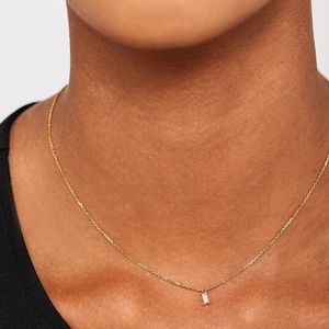 925 joyas de plata de lujo de moda de diamante simple de alfabeto baguette cubic zirconia colgante collar - Product Image 3