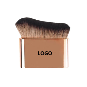 Logo personnalisé Applicateur corporel Kabuki <span class=keywords><strong>Pinceau</strong></span> synthétique grande taille pour fond de teint en <span class=keywords><strong>éventail</strong></span> <span class=keywords><strong>Pinceau</strong></span> unique de <span class=keywords><strong>maquillage</strong></span> pour le visage <span class=keywords><strong>Pinceau</strong></span> autobronzant - Product Image 2
