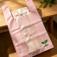 Sac d'épicerie en plastique transparent rose clair avec logo Eco-Style Green Seedling pour l'emballage des boissons, des collations et des courses quotidiennes en supermarché
