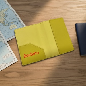 Funda de Pasaporte de Cuero Boshiho para Viajes Familiares, con Patrón Personalizado, Multifuncional, con Porta Tarjetas y Función RFID - Product Image 3