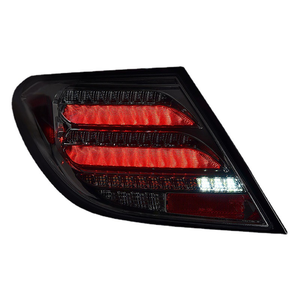 Sistema de Iluminación Trasera con Lentes Transparentes de 6000K y 12V para Clase C W204 C180 C200 C260 C63 2007-2014, Conexión Plug and Play - Product Image 4