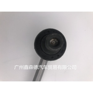 เหล็กกันโคลง Xinsende รุ่น 1KD411315 สำหรับรถยนต์ Skoda Octavia Superb Passat Sagitar Magotan CC Touran Tiguan - Product Image 4