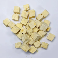 Fournisseur direct d'usine - Cubes de banane lyophilisés TXJ 5*5*5mm - Goût sucré - Certifié Halal/Kosher - Emballage personnalisé en vrac - 100 sacs