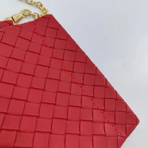 Mini sac de téléphone tissé texturé 7 pouces, type pochette bandoulière, pour tenues quotidiennes, Printemps 2024 - Product Image 2