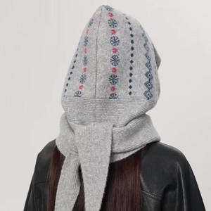 Écharpe en jacquard tricotée 2 en 1, <span class=keywords><strong>bonnet</strong></span> slouchy avec rabat d'<span class=keywords><strong>oreille</strong></span>, <span class=keywords><strong>bonnet</strong></span> baggy slouch, <span class=keywords><strong>bonnet</strong></span> de ski pour l'hiver froid - Product Image 6