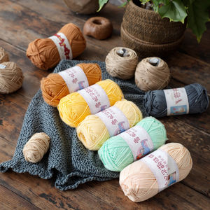 Fil de coton pour bébé de lait recyclé à 4 brins à haute ténacité pour tricoter et tisser à la main du fil mélangé d'un fournisseur de confiance - Product Image 1