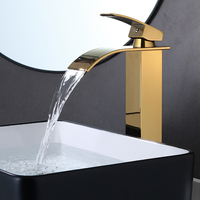 Robinet de salle de bain cascade haut en titane doré - Robinet de lavabo à poignée unique chaud et froid avec corps haut carré moderne