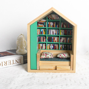 Mini Libreria in Legno Artigianale Creativa con Motivo a Scuotimento, Finitura Lucida, per Biblioteca Domestica, Antistress, per il Primo Aprile - Product Image 2
