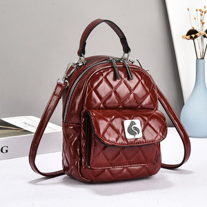 Sac à dos pour femme An Ru Shi, sac à bandoulière matelassé argenté, souple, pour un usage quotidien - Product Image 2
