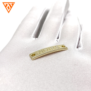 Nhãn kim loại tùy chỉnh, khắc logo thương hiệu, chất lượng cao cho quần áo - Product Image 3