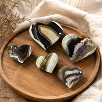 Cœur en Agate Rayée Marron Polie de 5-6 cm – Pierre de Guérison, Décoration d'Intérieur, Cadeau de Méditation, Objet de Collection