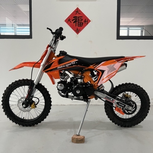 Moto tout-terrain légère de 125 cm3 pour l'<span class=keywords><strong>aventure</strong></span> en plein air, capable de transporter des personnes - Product Image 4