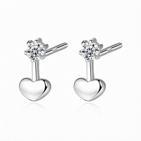 Trendige Romantische S925 Sterling Silber Zarte Schmuckstücke Vergoldete Silber Herz-Ohrstecker Micro Pave CZ Herz-Ohrhänger