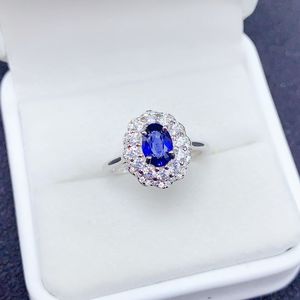 Anelli di Lusso in Argento 925 Placcato Rodio con Zaffiro Naturale Taglio Ovale, Direttamente dalla Fabbrica, per Donne, Ideali per Matrimoni, Fidanzamenti e Regali per Feste - Product Image 4