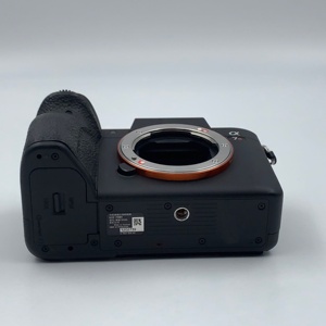กล้องมิเรอร์เลส <span class=keywords><strong>Sony</strong></span> <span class=keywords><strong>A7R</strong></span> <span class=keywords><strong>IV</strong></span> มือสอง กล้องฟูลเฟรมสำหรับวิดีโอบล็อก ความละเอียดสูง 4K - Product Image 6