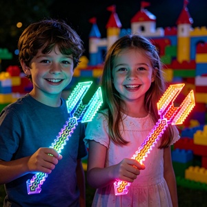 Nuevo Juguete de Sable de Luz para Niños Famoso en Internet - Espada Láser Brillante de Doble Cabeza, Silenciosa y Genial para Niños, Juguete de Cuchillo para el Juego <span class=keywords><strong>Minecraft</strong></span> - Product Image 4