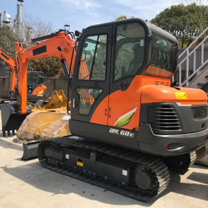 Nueva maquinaria de excavadora más vendida Excavadora Doosan DX60E usada en buenas condiciones Ingeniería y construcción - Product Image 1