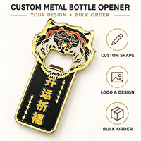 Décapsuleur aimanté en alliage de zinc OEM, design personnalisé, artisanat de haute qualité, cadeaux promotionnels, badges et épingles