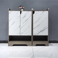 Meuble à chaussures métallique double porte multi-niveaux au design moderne pour l'entrée du salon