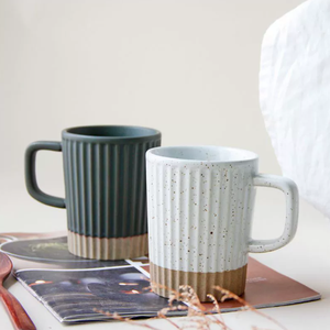 Mug à café et à thé en porcelaine au design de dessin animé personnalisable, sans danger pour les aliments, réutilisable, cadeau d'entreprise avec options de logo et de design - Product Image 3