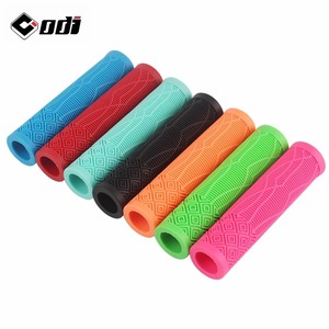 Poignées de guidon ODI MTB en silicone, couvre-guidon de vélo, motif antidérapant, absorption des chocs, 131 mm, DH, pièces de guidon pour vélo électrique, scooter - Product Image 1