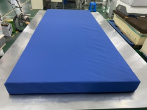 Promoción Colchón de cama individual Foshan barato Colchón enrollado de alta calidad Colchón de enfermerí<span class=keywords><strong>a</strong></span> impermeable - Product Image 2