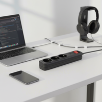 Prise de courant à commutation standard française 3 gangs 2 ports USB 16A