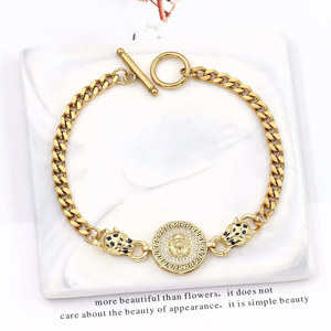 Conjunto de Joyería de Acero Inoxidable de Diseño, Pulseras, Brazaletes, Collar, Marca Famosa, 4 en 1 para Mujer, Sin Decoloración - Product Image 1