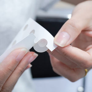 Patch Microneedle personnalisé hydrocolloïde étanche Microdart Anti-acné élimination des boutons <span class=keywords><strong>peau</strong></span> visage patchs dissolvant de points noirs acné - Product Image 2