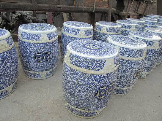 JONATHAN Y Keramik-Gartenhocker – Acanthus Chinoiserie Design, Blau/weiß, 45 Cm Höhe