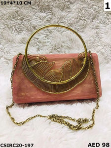 Pochettes en nacre en laiton de créateur et exclusives faites à la main, un choix élégant et éblouissant pour les mariages de femmes - Product Image 2