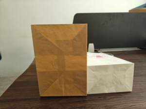 ถุงกระดาษเคลือบ PE แบบกำหนดเอง ทนทาน ย่อยสลายได้ <span class=keywords><strong>ป</strong></span>ิดผนึกได้ดี เป็นมิตรกับสิ่งแวดล้อม พิมพ์ลายได้ ทนน้ำมัน สไตล์คลาสสิก - Product Image 2