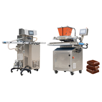 Ligne de production de chocolat en acier inoxydable 304, de la fève de cacao à la barre de chocolat, machine à fondre, à concher, à tempérer et à déposer le chocolat, fournie par l'usine