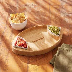 Bandeja de Servicio de Bambú con Forma de Balón de <span class=keywords><strong>Fútbol</strong></span> de 10'' X 16'' X 2.5'' Incluye 2 Bandejas para Salsas, Plato Grande para Servir Aperitivos de <span class=keywords><strong>Fútbol</strong></span> para Fiestas en Zonas de Aficionados - Product Image 5