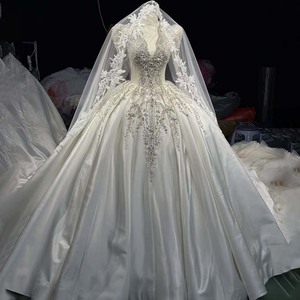 Hz014 Impresionante Vestido de Novia de Satén Duquesa con Escote Pronunciado, Adornado con Cristales y Mangas Transparentes, Jancember - Product Image 3