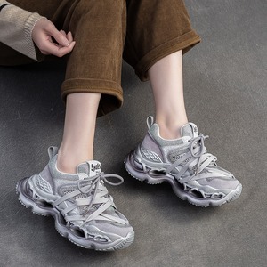 Chaussures d'été en maille respirante, nouveau style, détails scintillants, chaussures de basket-ball tendance et accrocheuses avec talons plateforme, chaussures pour femmes - Product Image 3
